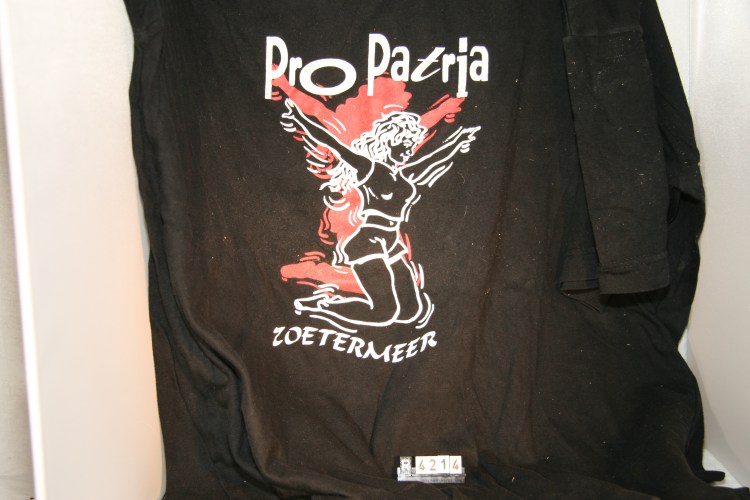 Stadsmuseum Zoetermeer-Collectie_DNA-Zoetermeer_T-shirt-Pro-Patria